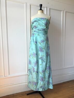 Y2k Beaded Strapless Gown Carmen Marc Valvo for Bergdorfs SZ 8 Floral Ruched Bod
